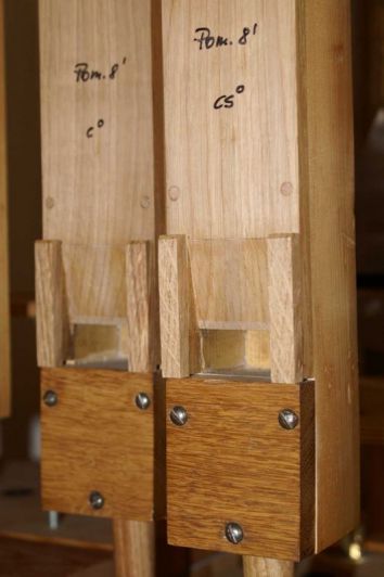 Orgeldetailfoto Schüssler-Wolf-Orgel Neumark